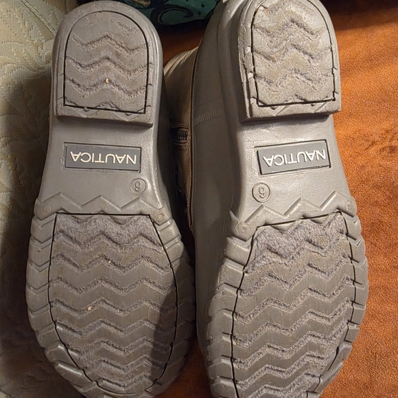 NAUTICA duck Boots with Zip Side - Picture 6 of 7